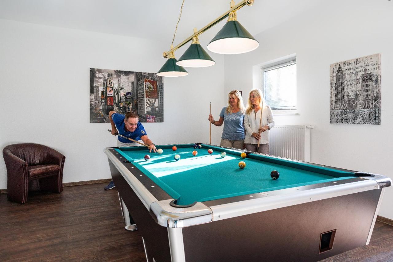 Appartement "Mondstein" Mit Penthouseflair - Oase Am Haff Garz  Esterno foto